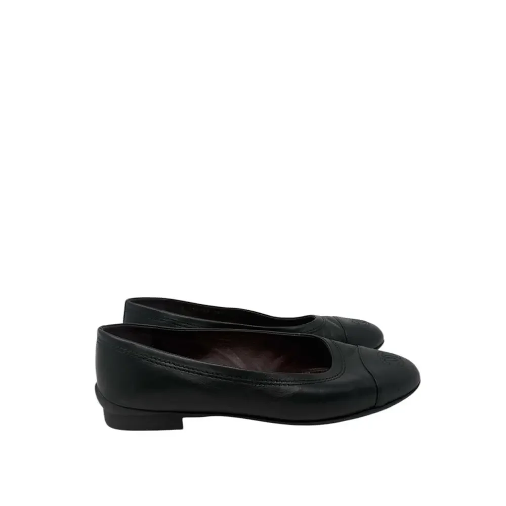 Chanel Lambskin Cap Toe CC Uniform Ballet Ballerina Flats Size 38.5